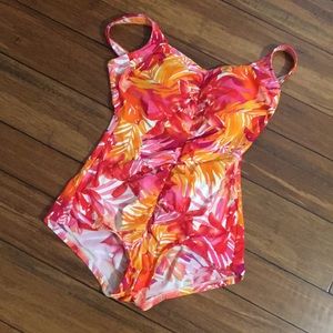 Swimming suit